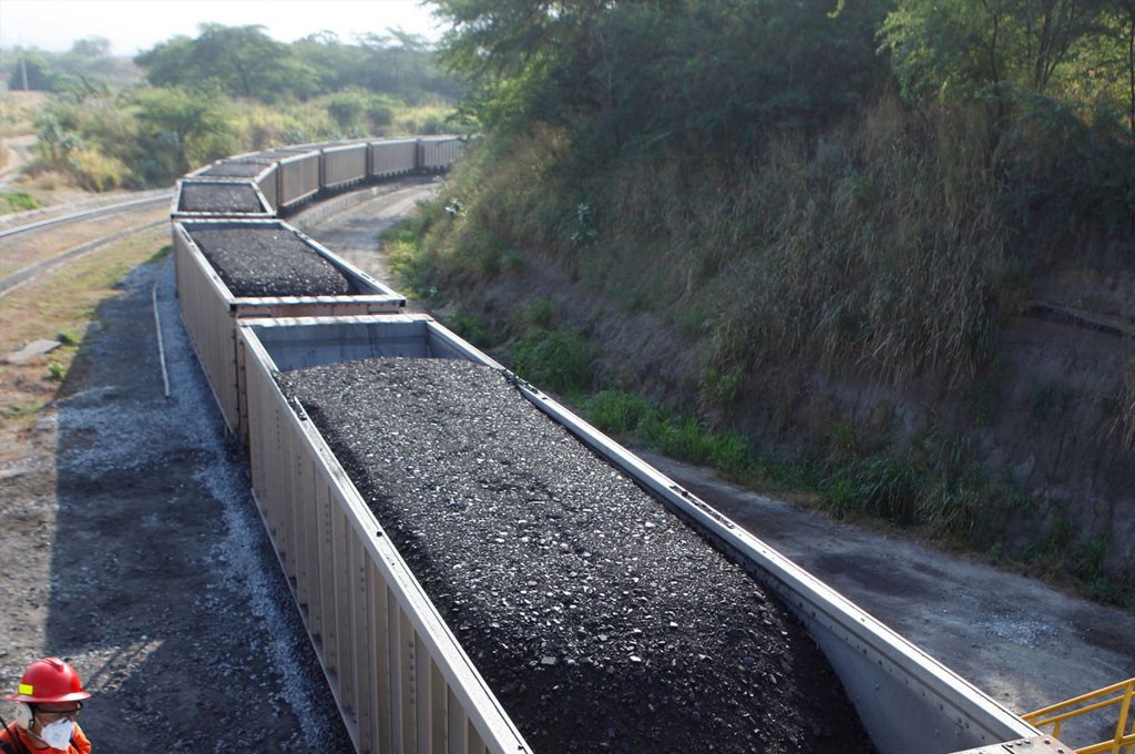 Alta do minério de ferro não reduz incertezas na área