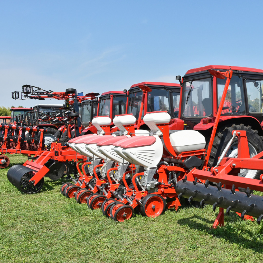 Vendas de Máquinas para Construção Crescem, Enquanto Setor Agrícola Mostra Estabilidade